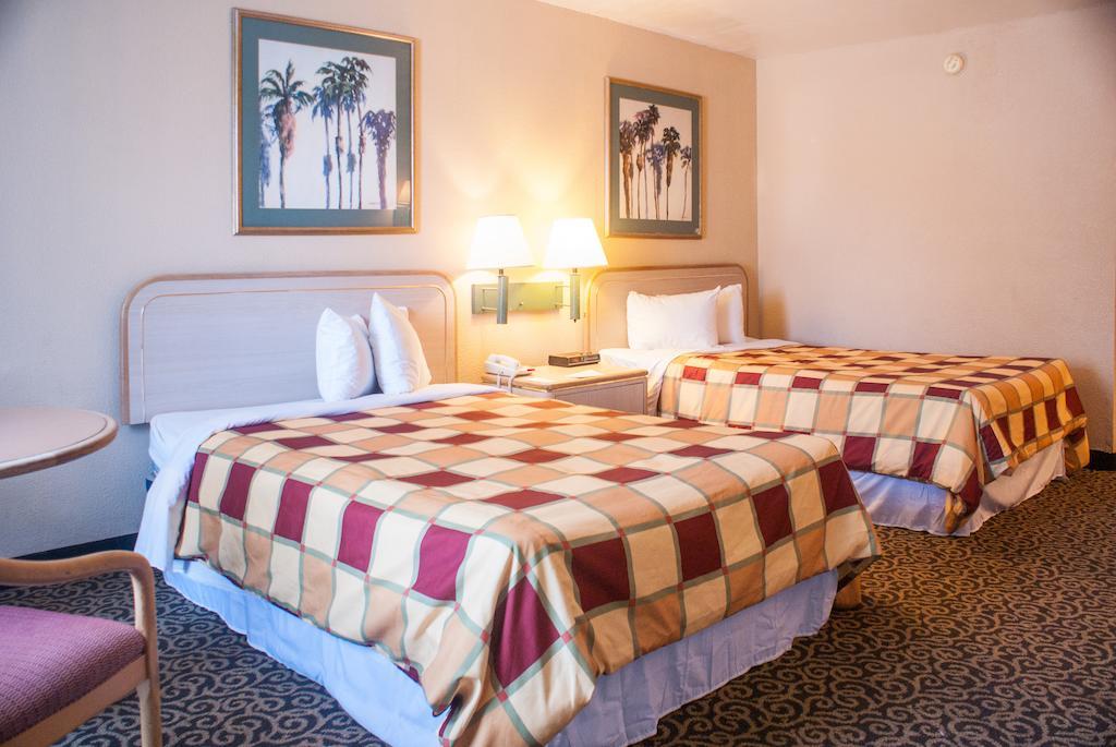 Red Lion Hotel Orlando Lake Buena Vista South- Near Disney Kissimmee Room photo